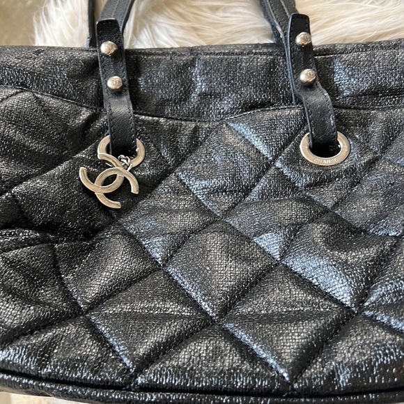 CHANEL Paris duffle bag - Picture 4 of 17